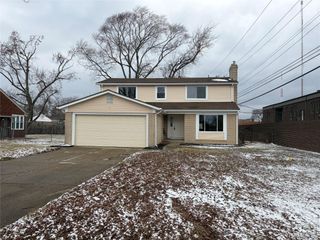 15542 Pennsylvania Street, Southfield, MI 48075
