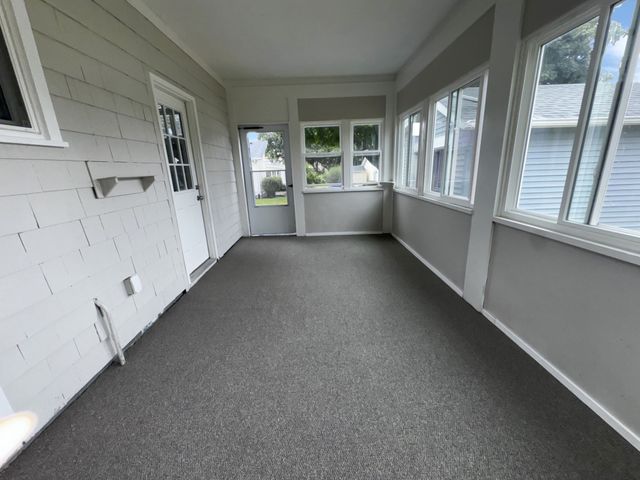 402 S 13th Avenue, St. Charles, IL 60174