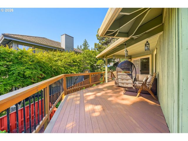 2902 Sw ORCHARD HILL Pl, Lake Oswego, OR 97035