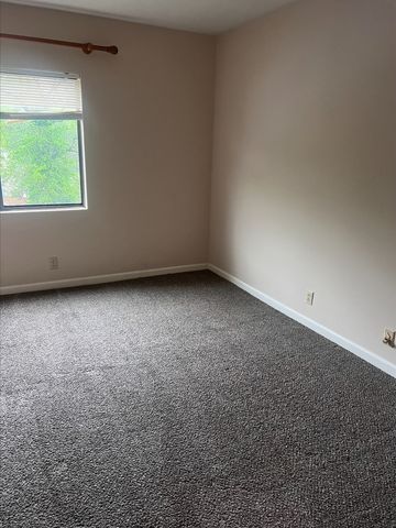 135 Hicks Rd, Nashville, TN 37221