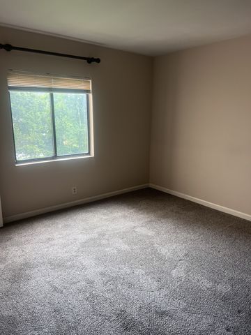 135 Hicks Rd, Nashville, TN 37221