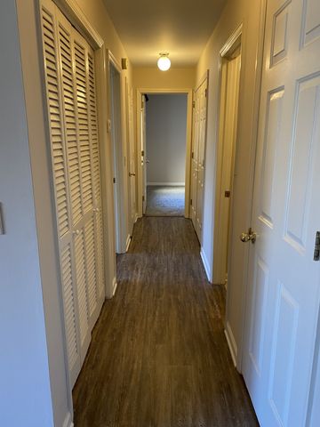 135 Hicks Rd, Nashville, TN 37221