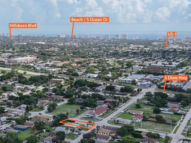 207 SW 4TH Street, Deerfield Beach, FL 33441