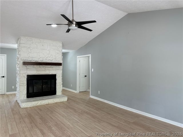 6913 Timbercroft Lane, Fayetteville, NC 28314