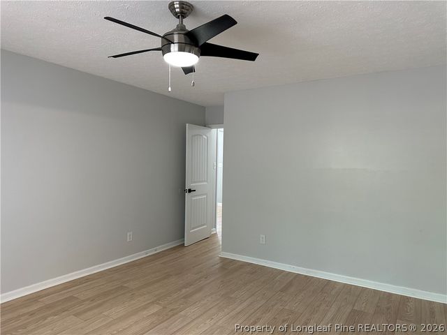 6913 Timbercroft Lane, Fayetteville, NC 28314