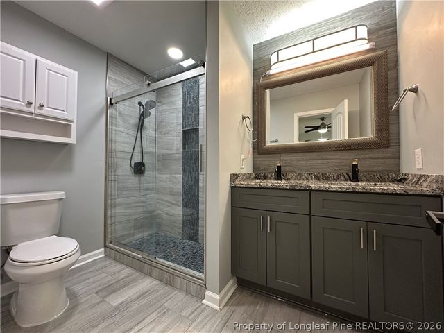 6913 Timbercroft Lane, Fayetteville, NC 28314