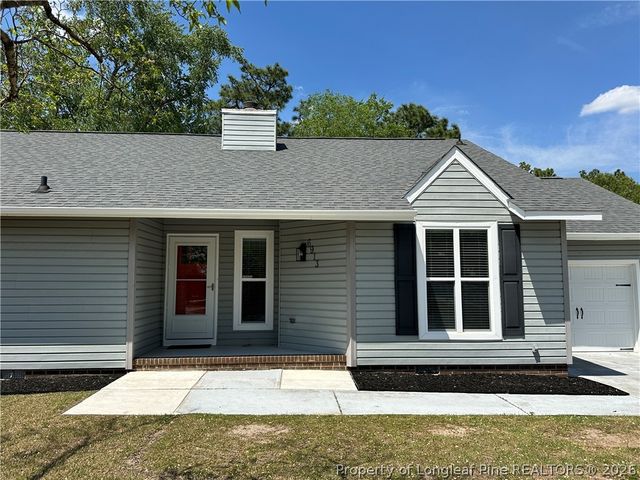 6913 Timbercroft Lane, Fayetteville, NC 28314