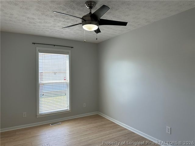 6913 Timbercroft Lane, Fayetteville, NC 28314