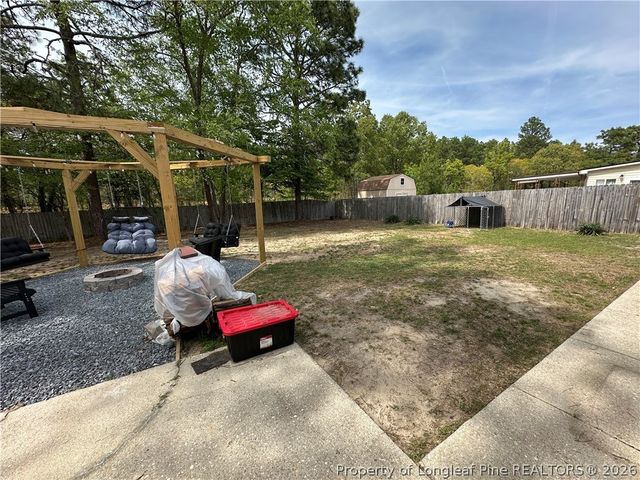 6913 Timbercroft Lane, Fayetteville, NC 28314