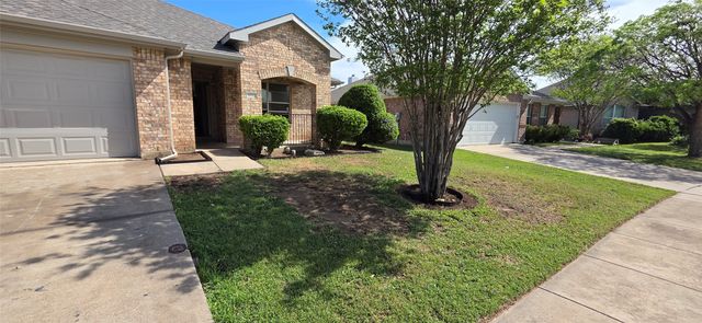 5832 World Champion Court, Fort Worth, TX 76179