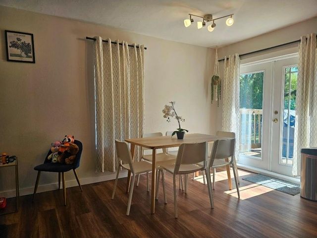 2015 OAKWOOD AVENUE, Tampa, FL 33605
