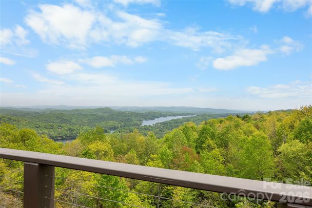 96 Moltz Court, Lake Toxaway, NC 28747