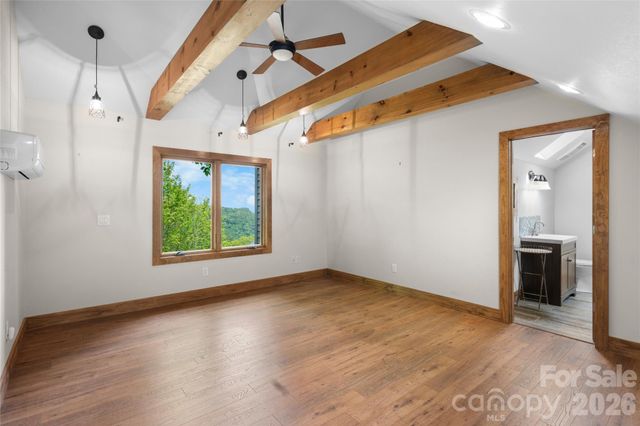 96 Moltz Court, Lake Toxaway, NC 28747