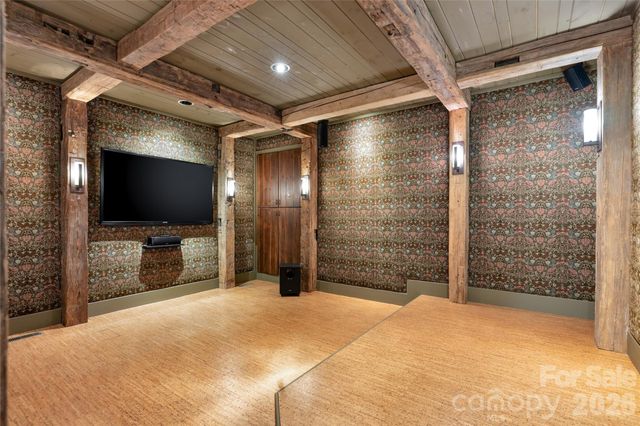 96 Moltz Court, Lake Toxaway, NC 28747