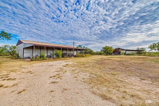 2830 Country Club Road, San Angelo, TX 76904