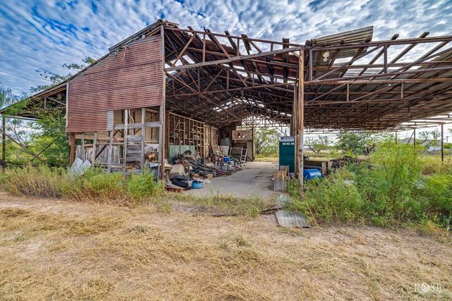 2830 Country Club Road, San Angelo, TX 76904