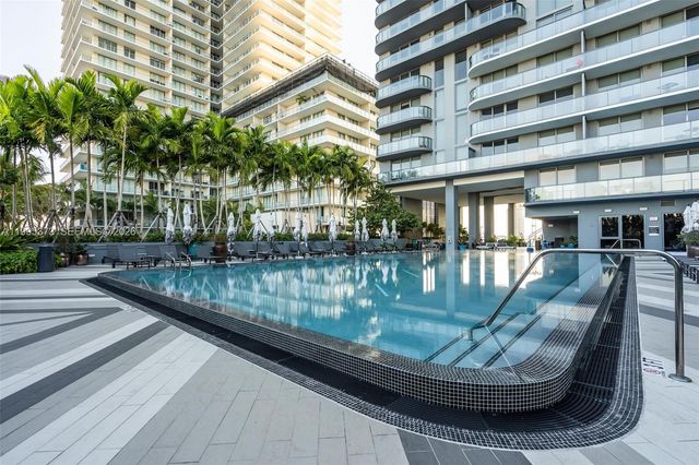 121 NE 34th St 3003, Miami, FL 33137