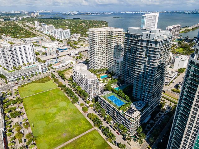 121 NE 34th St 3003, Miami, FL 33137