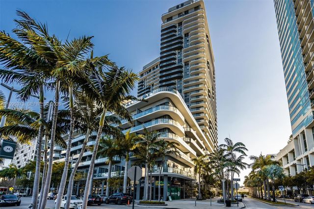 121 NE 34th St 3003, Miami, FL 33137