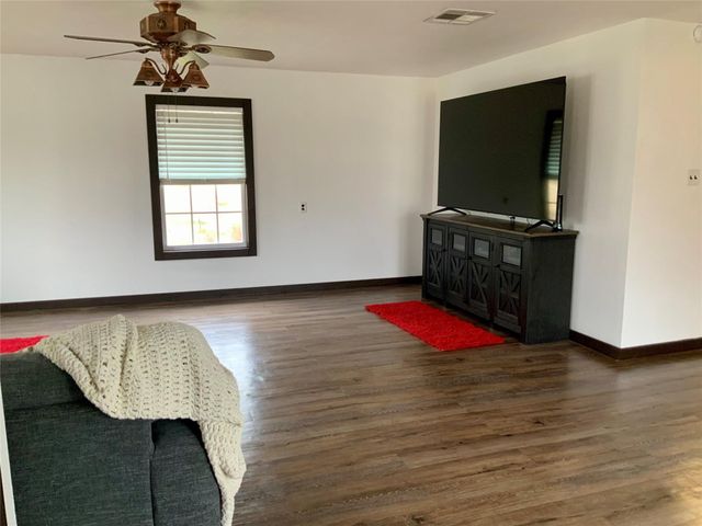 3476 County Road 2326, Dayton, TX 77535