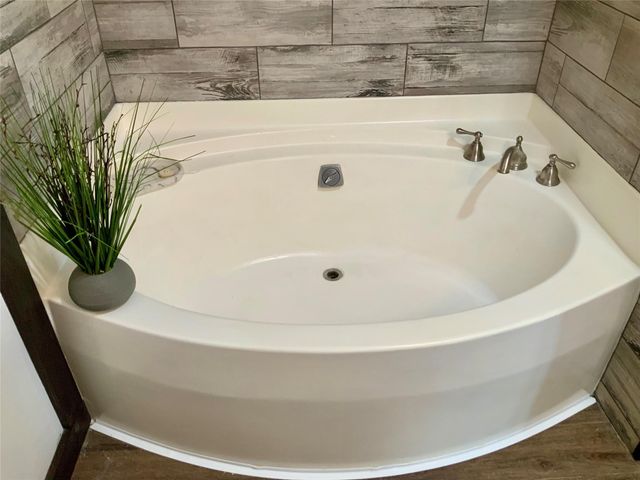 3476 County Road 2326, Dayton, TX 77535