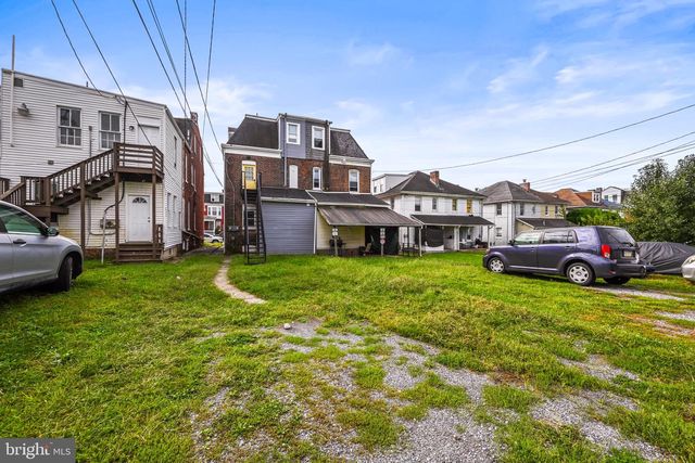 311 W JACKSON ST, York, PA 17401