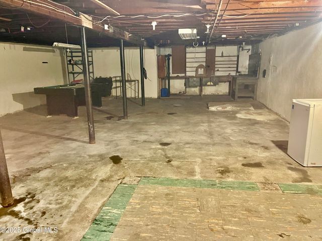 130 Van Schoick Avenue, Albany, NY 12209