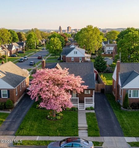 130 Van Schoick Avenue, Albany, NY 12209