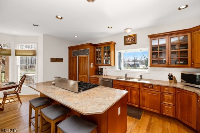 93 Bissell Rd, Tewksbury Twp., NJ 08833