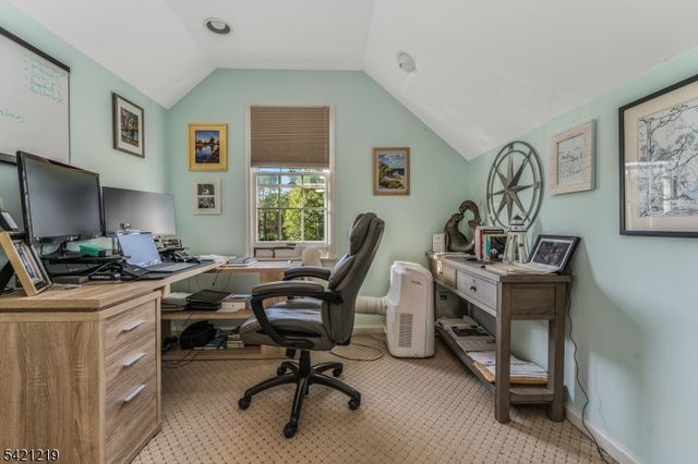 93 Bissell Rd, Tewksbury Twp., NJ 08833