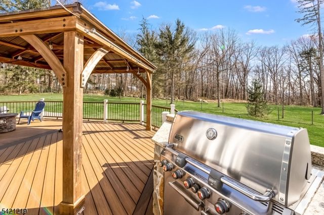 93 Bissell Rd, Tewksbury Twp., NJ 08833