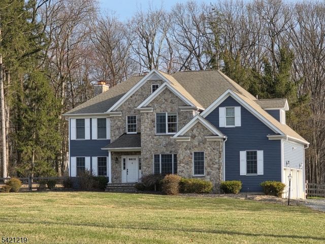 93 Bissell Rd, Tewksbury Twp., NJ 08833