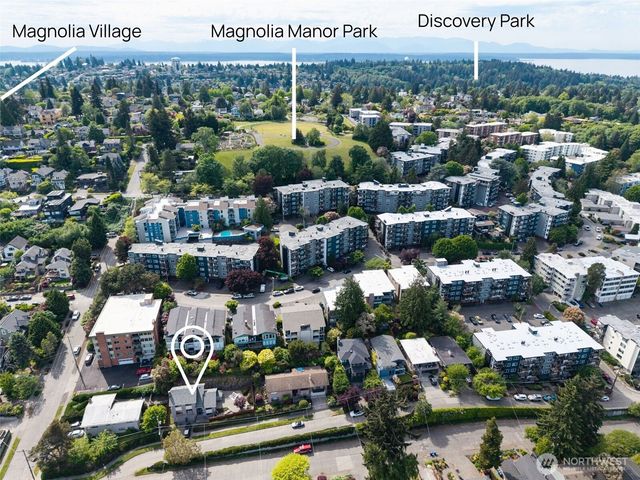 3415 24th Avenue W, Seattle, WA 98199