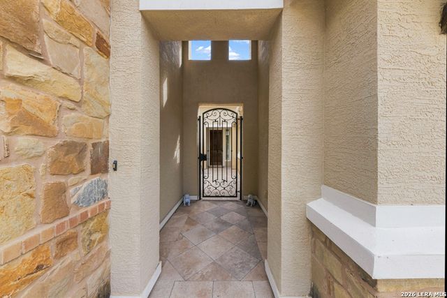 11909 WHITE RIVER DR, San Antonio, TX 78254