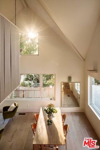1000 Myra Avenue, Los Angeles, CA 90029