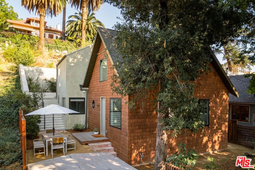1000 Myra Avenue, Los Angeles, CA 90029