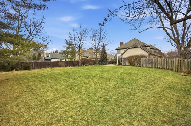 2900 Wickliffe Woods Court, Columbus, OH 43221