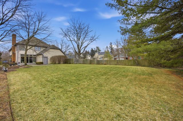 2900 Wickliffe Woods Court, Columbus, OH 43221