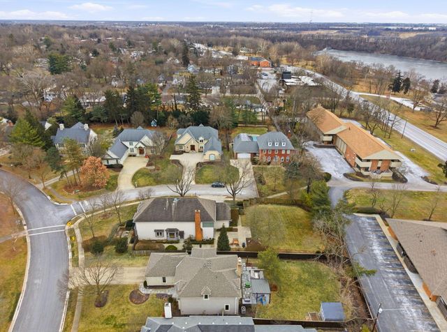 2900 Wickliffe Woods Court, Columbus, OH 43221