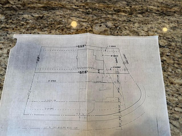 2900 Wickliffe Woods Court, Columbus, OH 43221