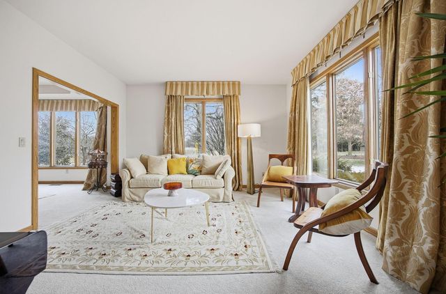 2900 Wickliffe Woods Court, Columbus, OH 43221