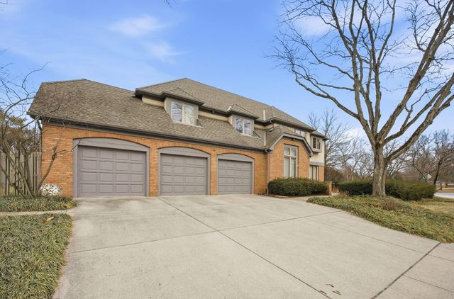 2900 Wickliffe Woods Court, Columbus, OH 43221