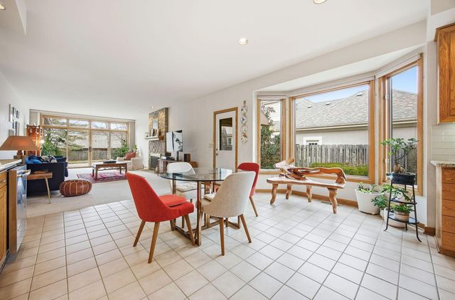 2900 Wickliffe Woods Court, Columbus, OH 43221