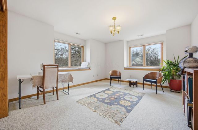 2900 Wickliffe Woods Court, Columbus, OH 43221