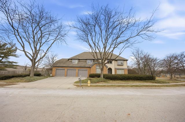 2900 Wickliffe Woods Court, Columbus, OH 43221