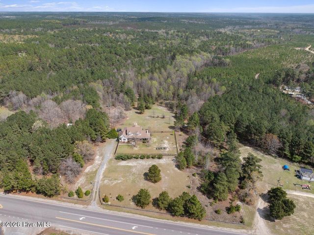 2705 Nc 211, Eagle Springs, NC 27242