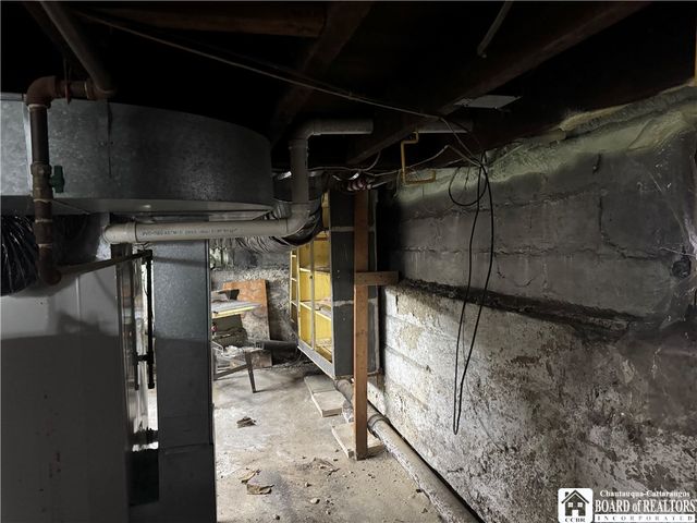 27 18th Street, Jamestown, NY 14701