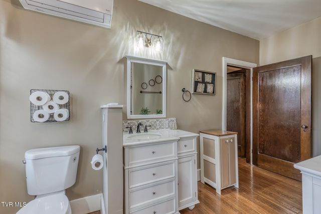 1245 Watauga Street, Kingsport, TN 37660