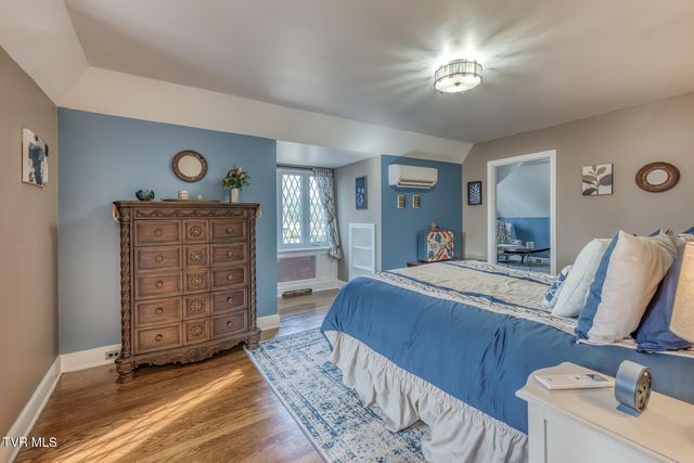 1245 Watauga Street, Kingsport, TN 37660