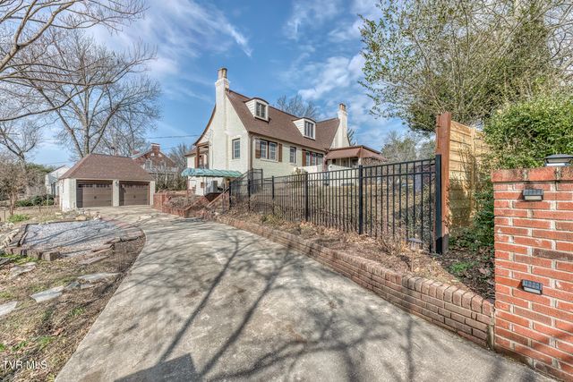 1245 Watauga Street, Kingsport, TN 37660